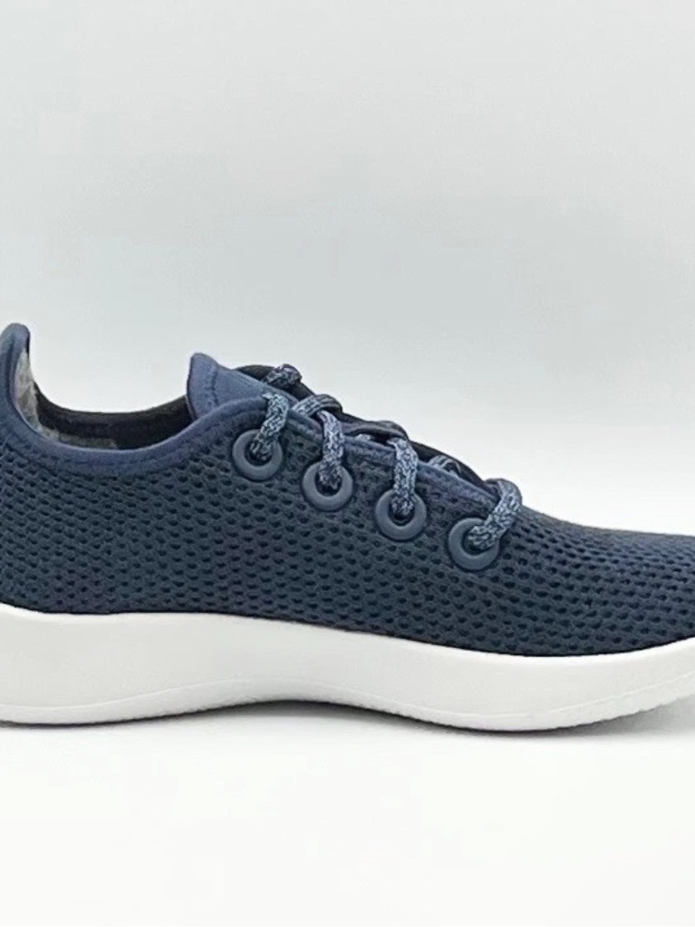 Allbirds Woman's Tree Runner Marine Blue Blizzard - Size 5